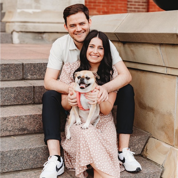 Meet your Posher, Leslie - Picture 1 of 1